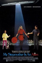 Üvey Annem Bir Uzaylı (1988) afişi Üvey Annem Bir Uzaylı (1988) afişi